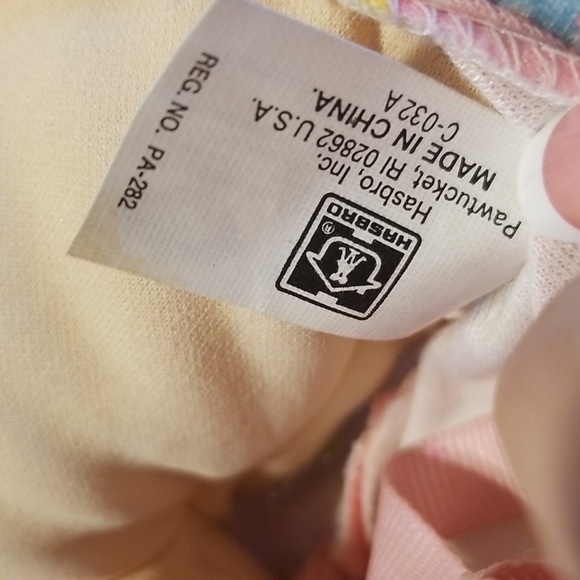 #10 - 90's Xavier Robert's signed Cabbage Patch Kid Doll.  Clothes are not orig. - Picture 6 of 6